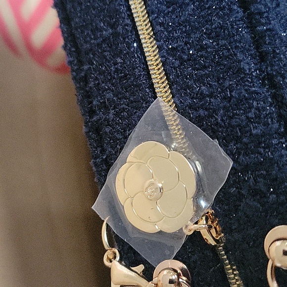 Chanel Beaute POUCH - Picture 11 of 14